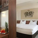 Best Motel モーテル 3*